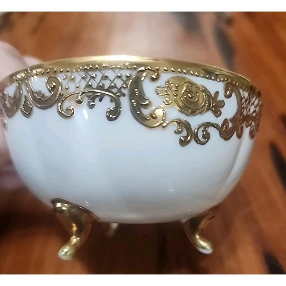 Vintage Nippon Gilt Footed Candy Trinket Dish Bowl Handpainted Gold Floral Japan